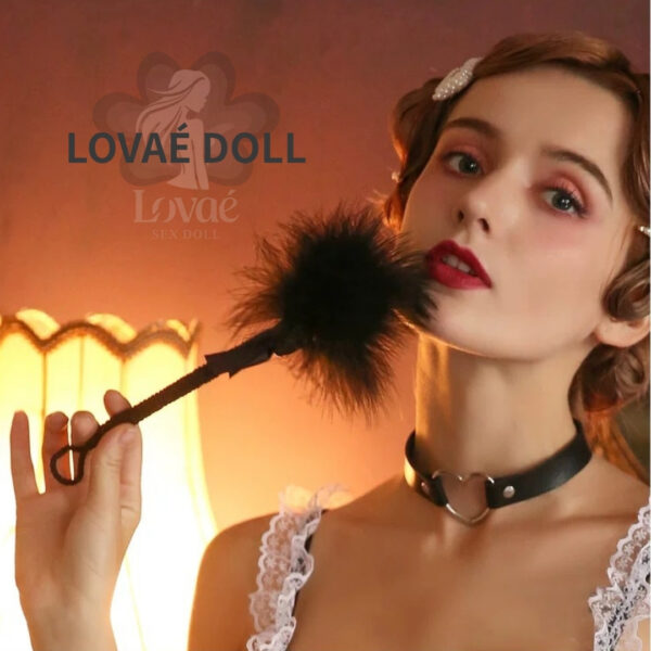 Black Feather Tickler